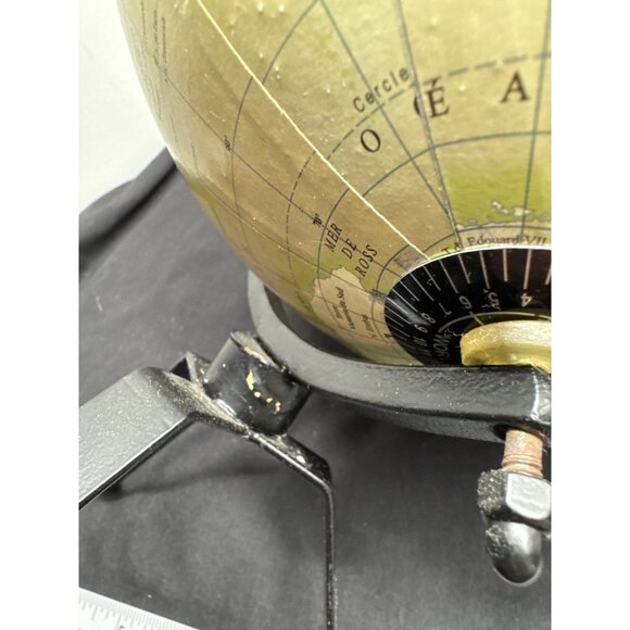 Vintage Globe Terrestre Geographes - Editures Paris France With Metal Stand - Picture 9 of 10